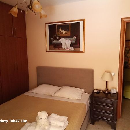 Villa Avatos - Near To The Port Of Rafina And The Airport Of Athens Agios Spyridon  외부 사진